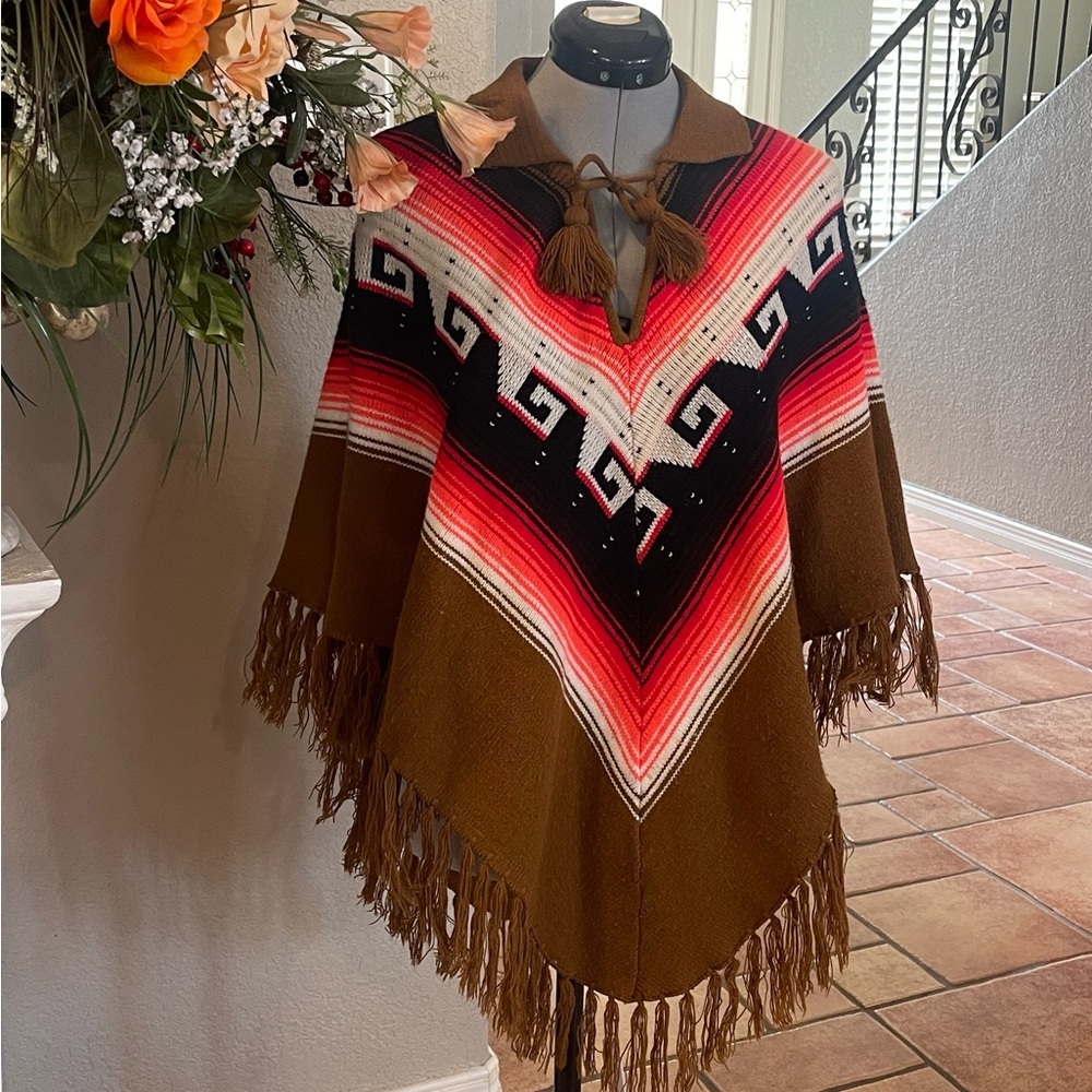 Vintage 1970s Aztec style Brown Knit Sweater